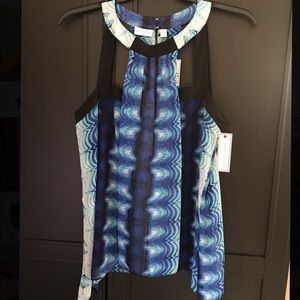 Bisou Bisou- Large, Blue Wave cross cross Tank